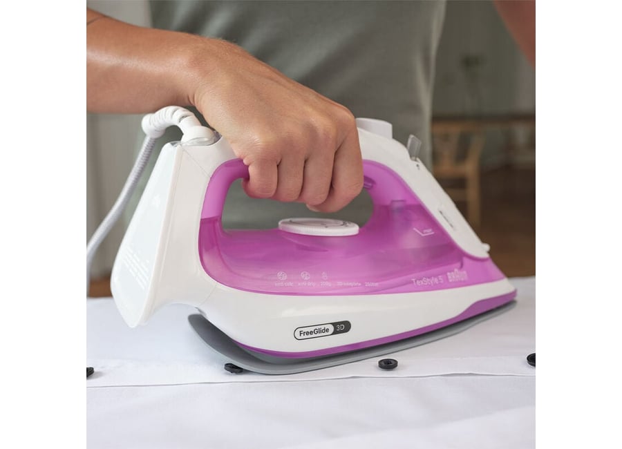 Braun TexStyle 5 Steam iron SI5225PU Purple